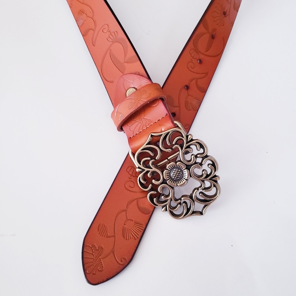 Tan Leather Belt with Brass Buckle - Picture 5 of 16